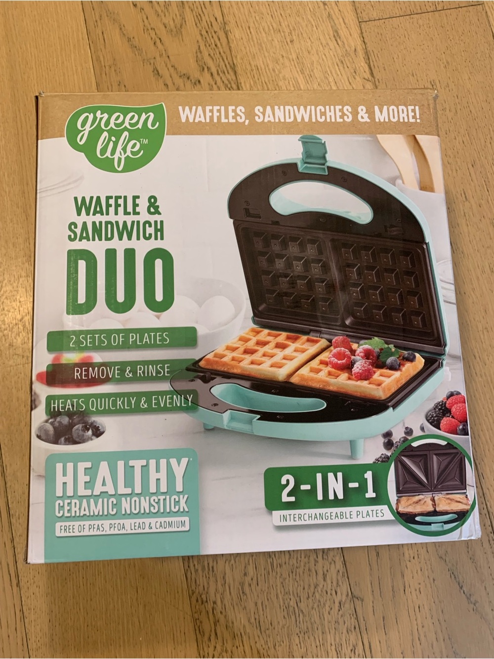 Green Life Waffle & Sandwich Duo in Mint